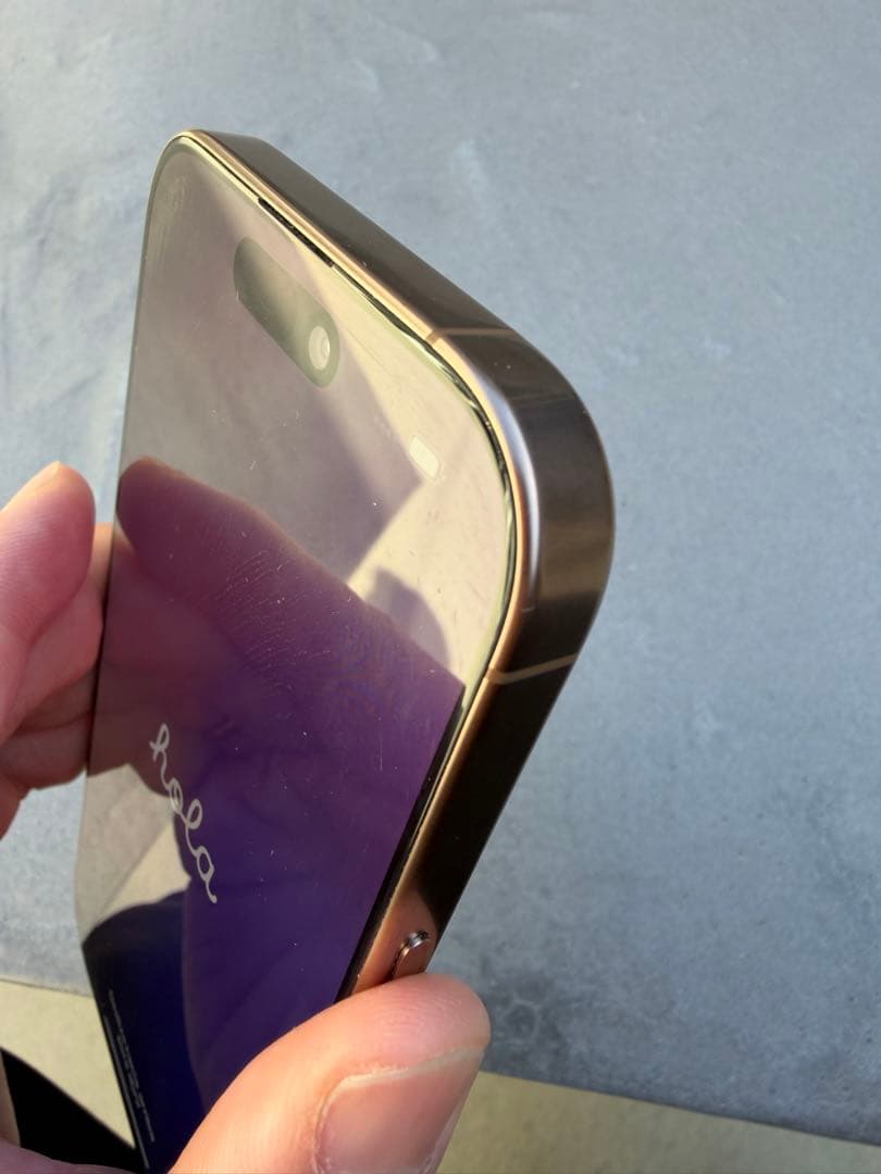 iPhone 16 Pro 256 デザートチタニウム SIMフリー ケース付き