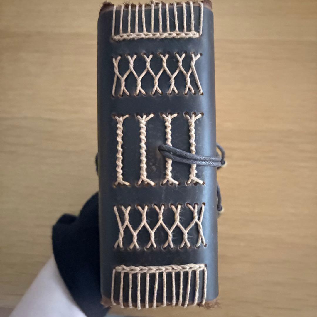 牛革手帳　アンティーク調　中世ヨーロッパ風　ノート