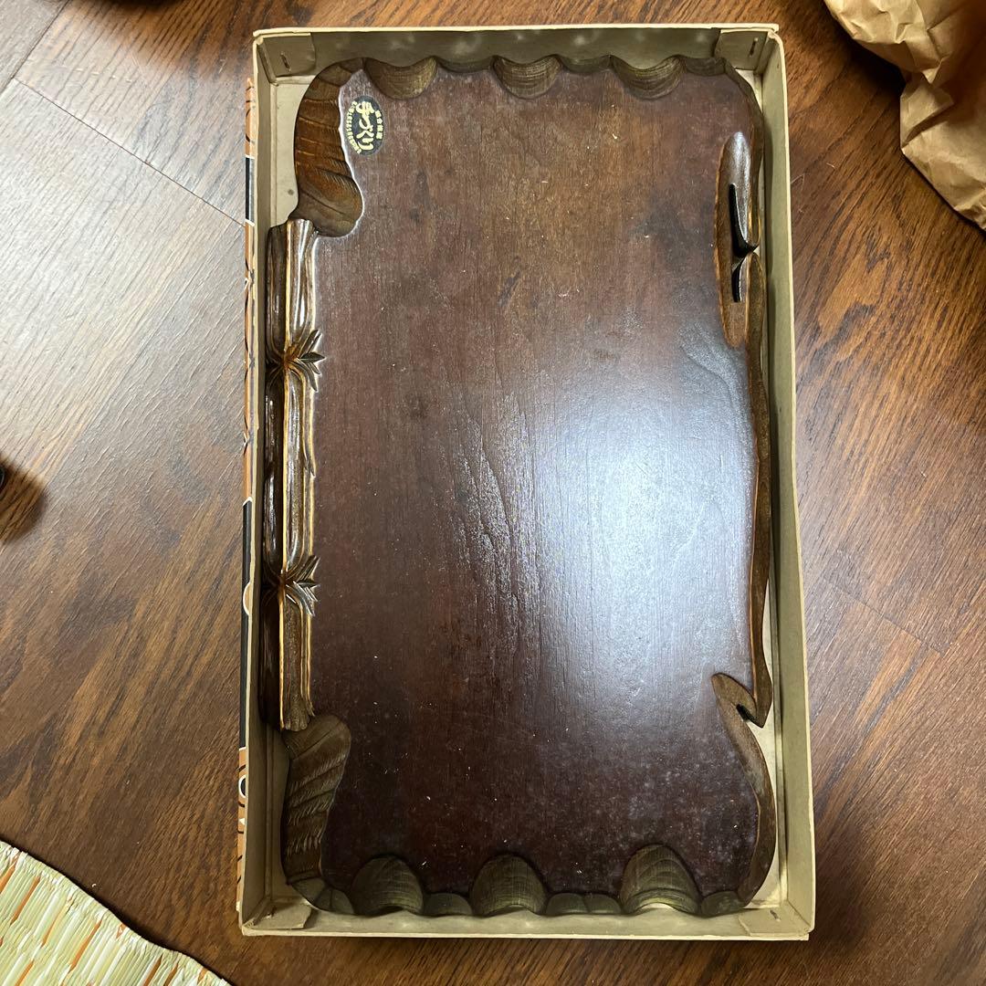 ドーホク　北海道　アイヌ名作　クマと魚の彫刻