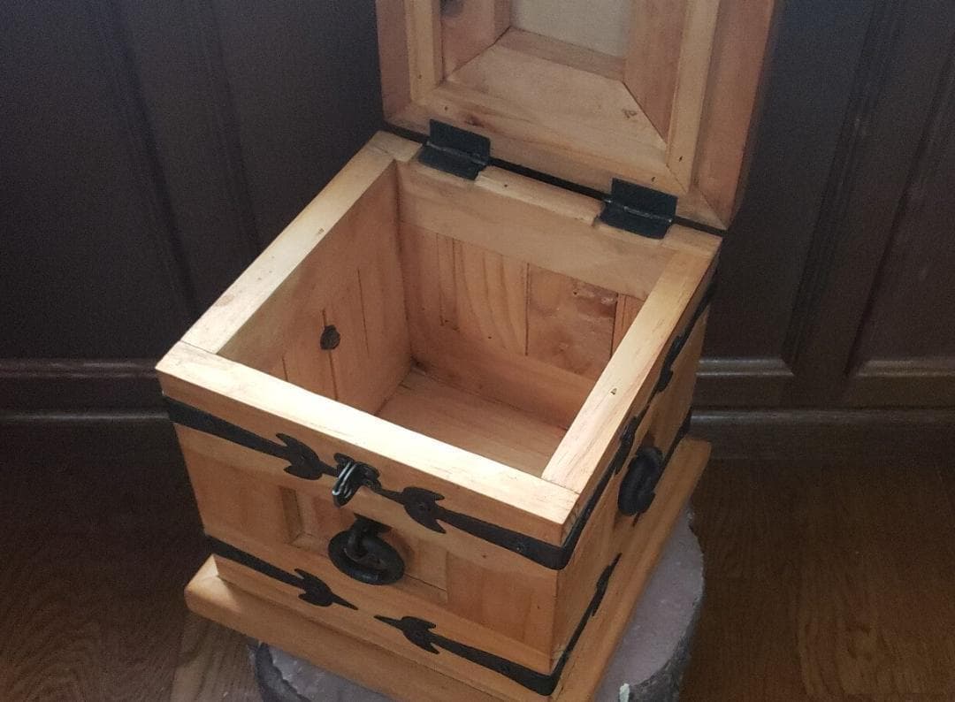 【美品】アンティーク風　ケース