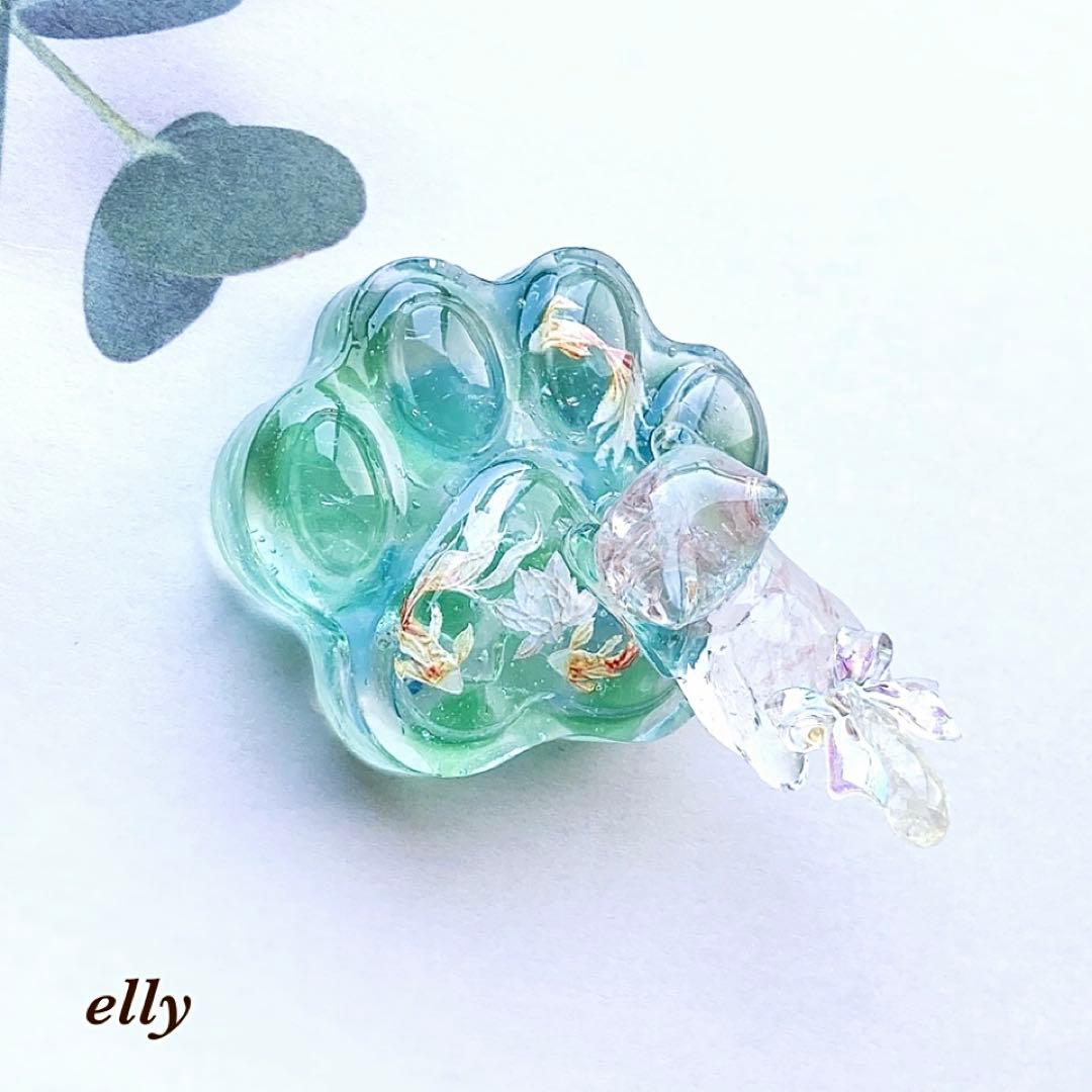 【sawasawa様】1441.琉球ガラス　金魚　肉球　ジャンピング猫　レジン