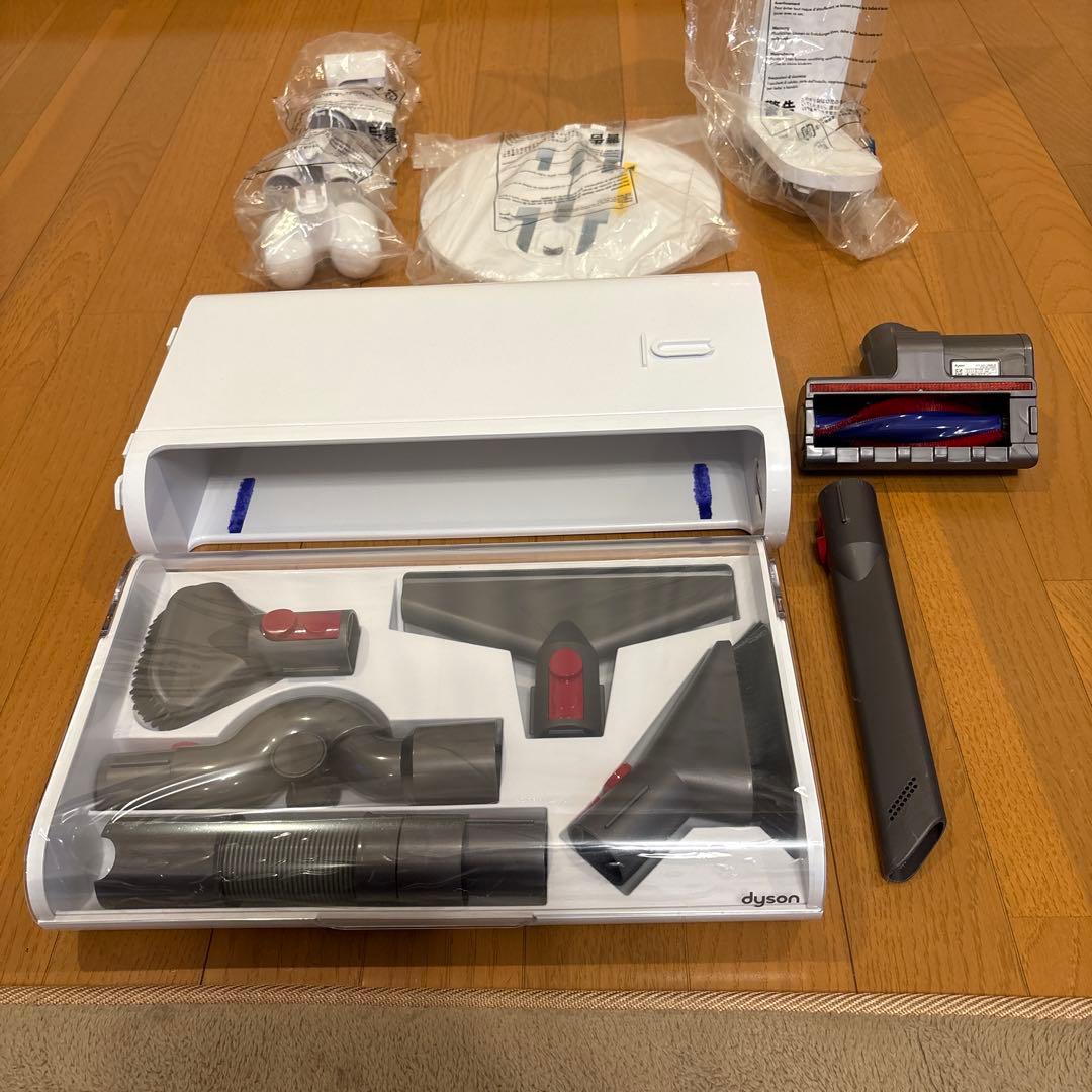 ダイソンV10 SV12 美品！　スタンド付き　分解洗浄除菌整備済み　SD-3