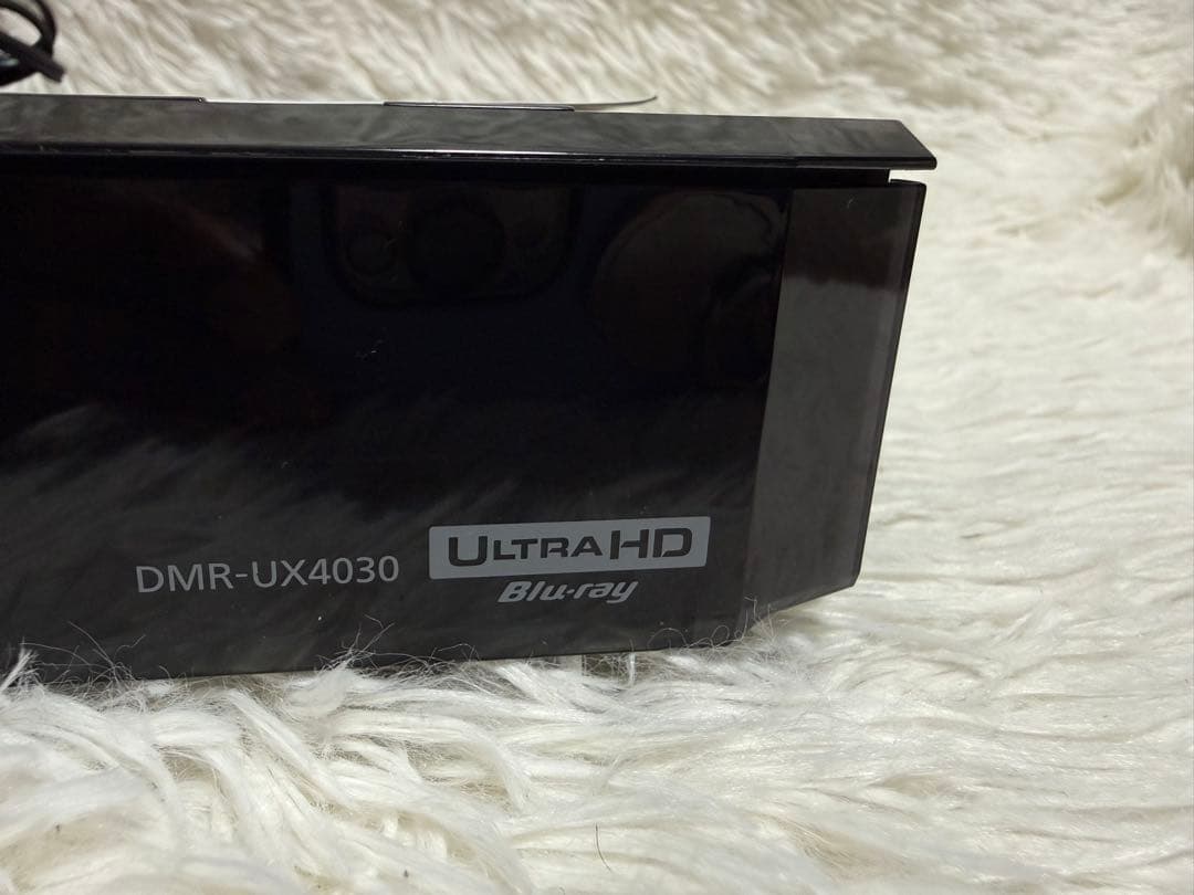 Panasonic DMR-UX4030 最大6チャンネル×28日分の自動録画