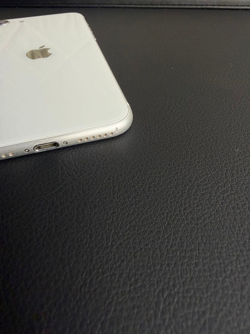 iPhone SE 第2世代 128GB バッテリー 78％SIMフリー