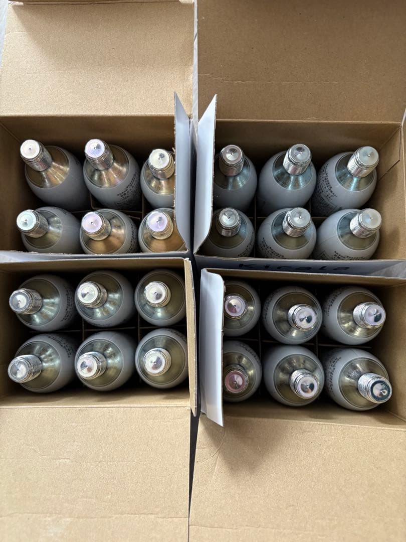 キララウォーター炭酸ガス4箱セット(1箱6個入り未使用) 値下交渉可⭐︎