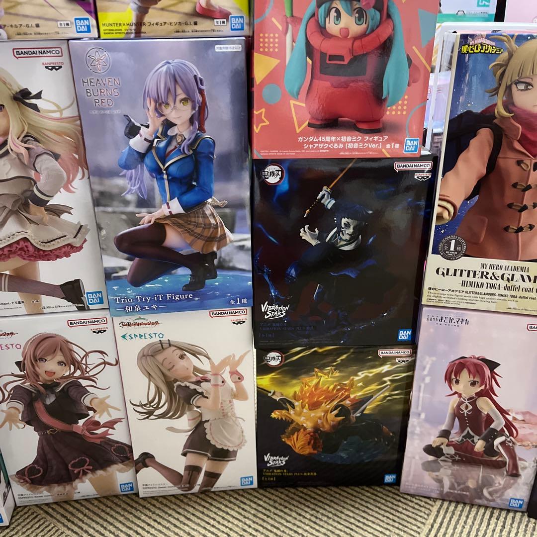 最新プライズフィギュア　16個