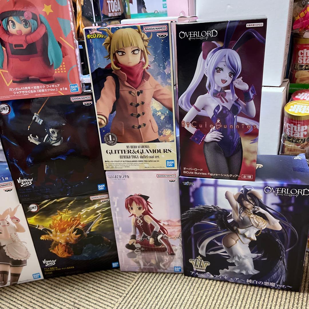 最新プライズフィギュア　16個