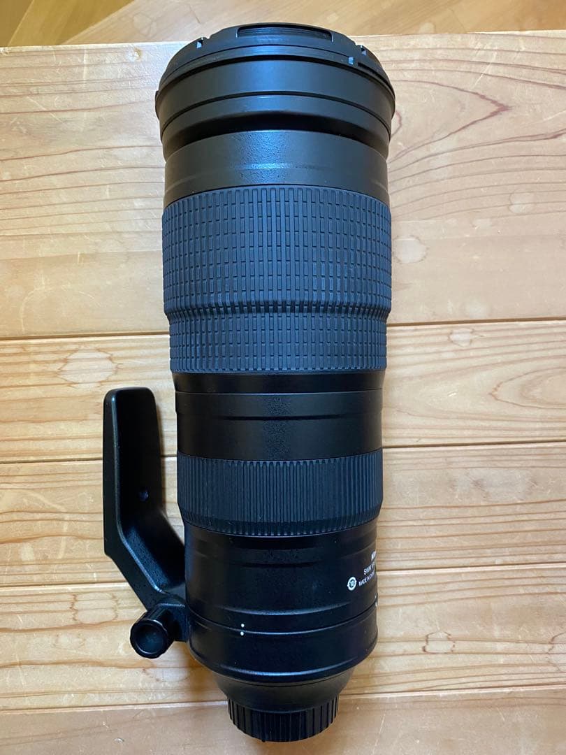 Nikon AF-S NIKKOR 200-500mm f5.6 + テレコン