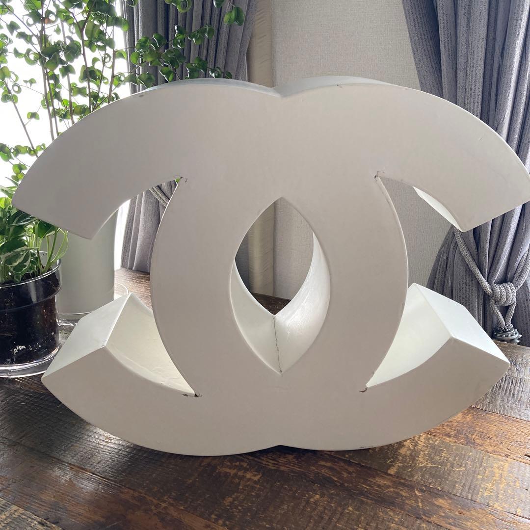 シャネル　ロゴ　置物