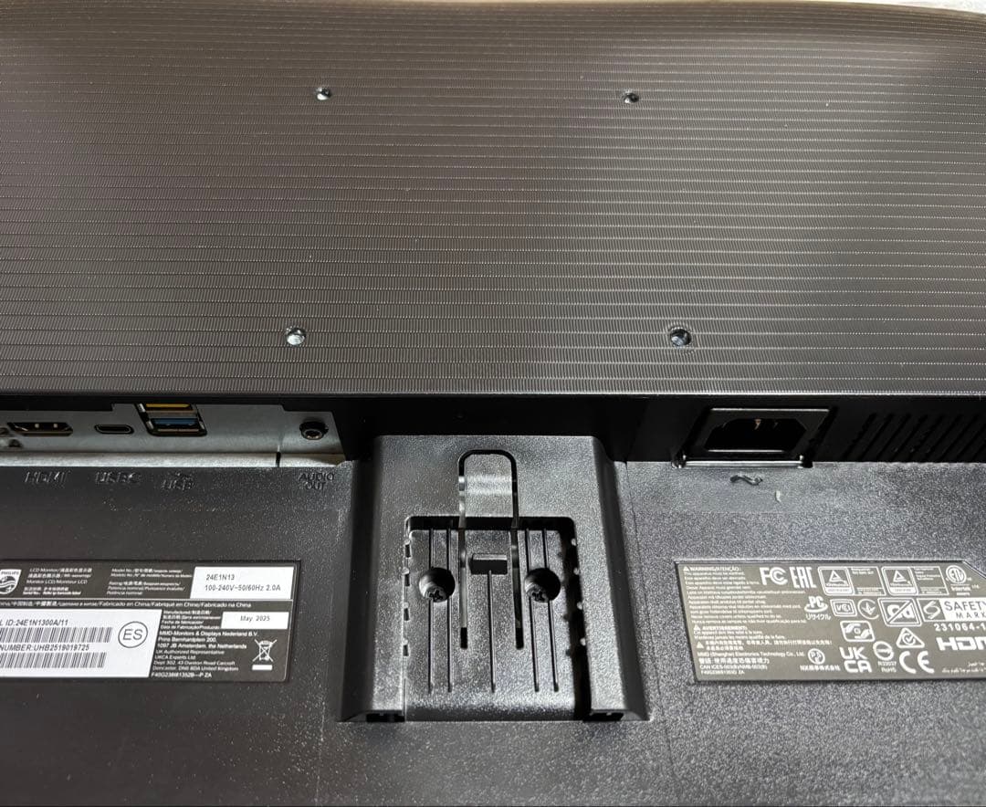 PHILIPS 24E1N1300A/11 モニター FHD USBタイプC