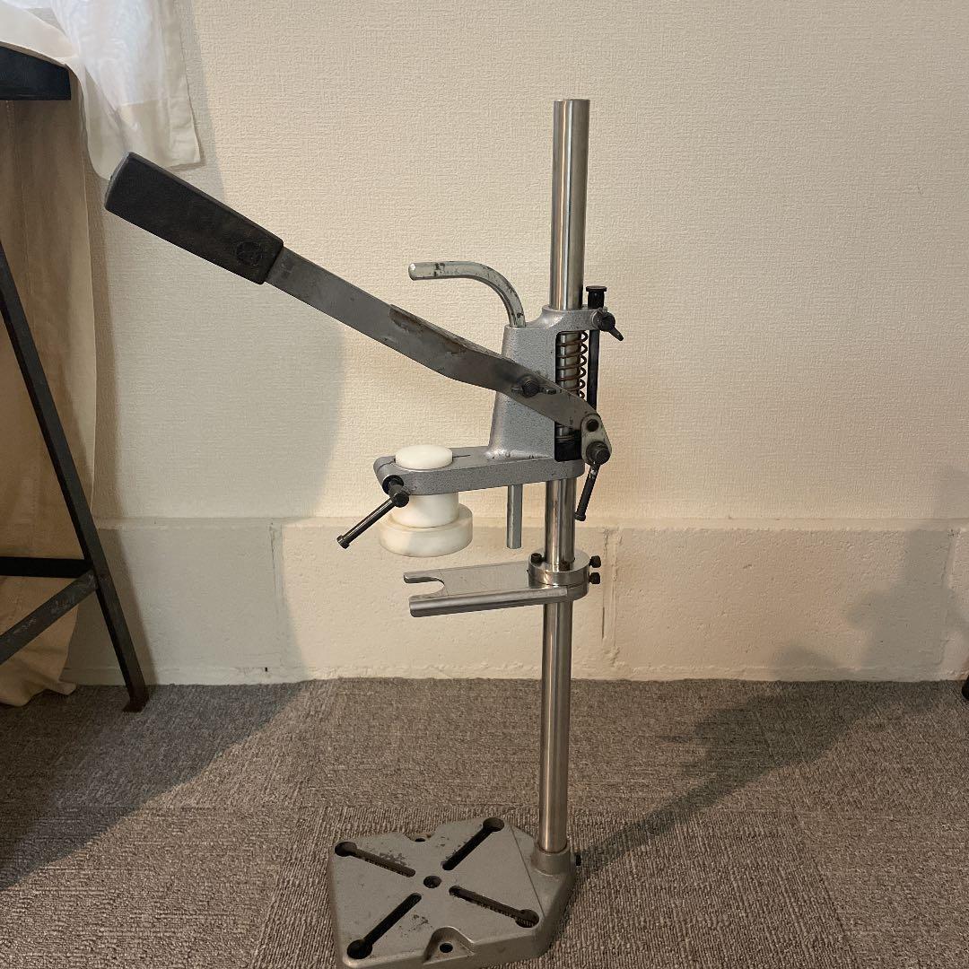 ペットボトル蓋用　打線機