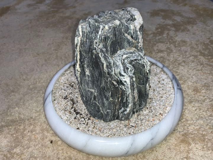 分杭峠ゼロ磁場の石　空間浄化