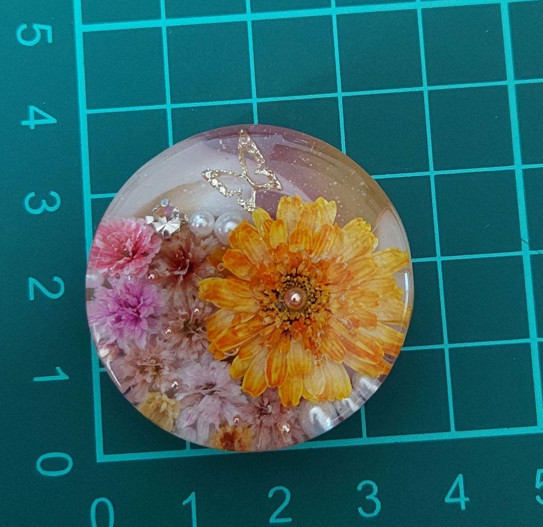 【1488】レジン　マトリカリア　ヘアゴム　ポニーフック　ブロ―チ　ハンドメイド