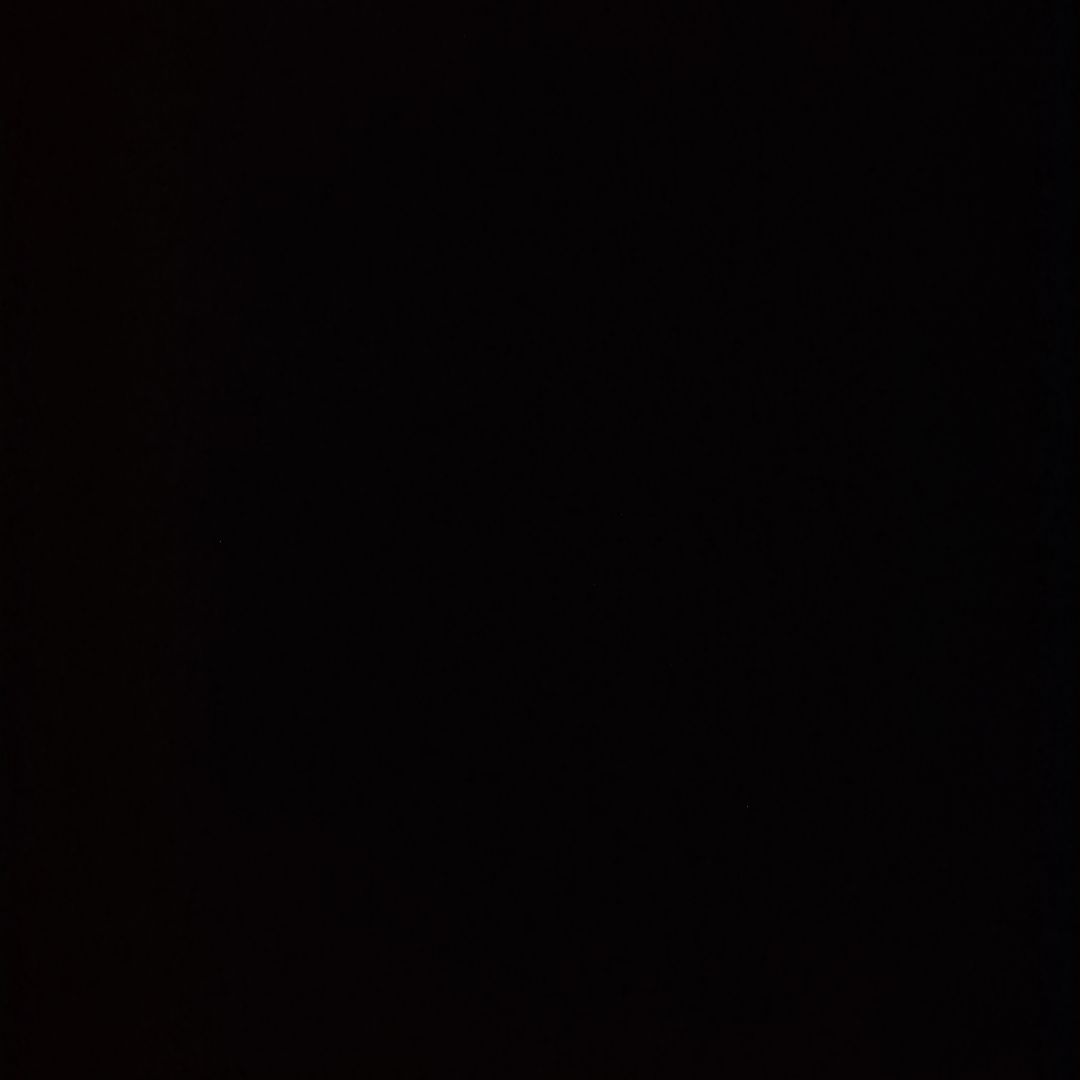 クリスタルボールのアートオブジェ