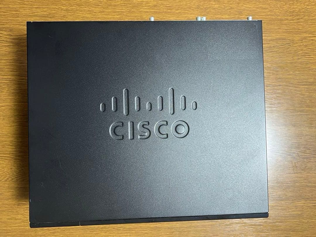 Cisco 1921 ルーター 3台　おまけあり