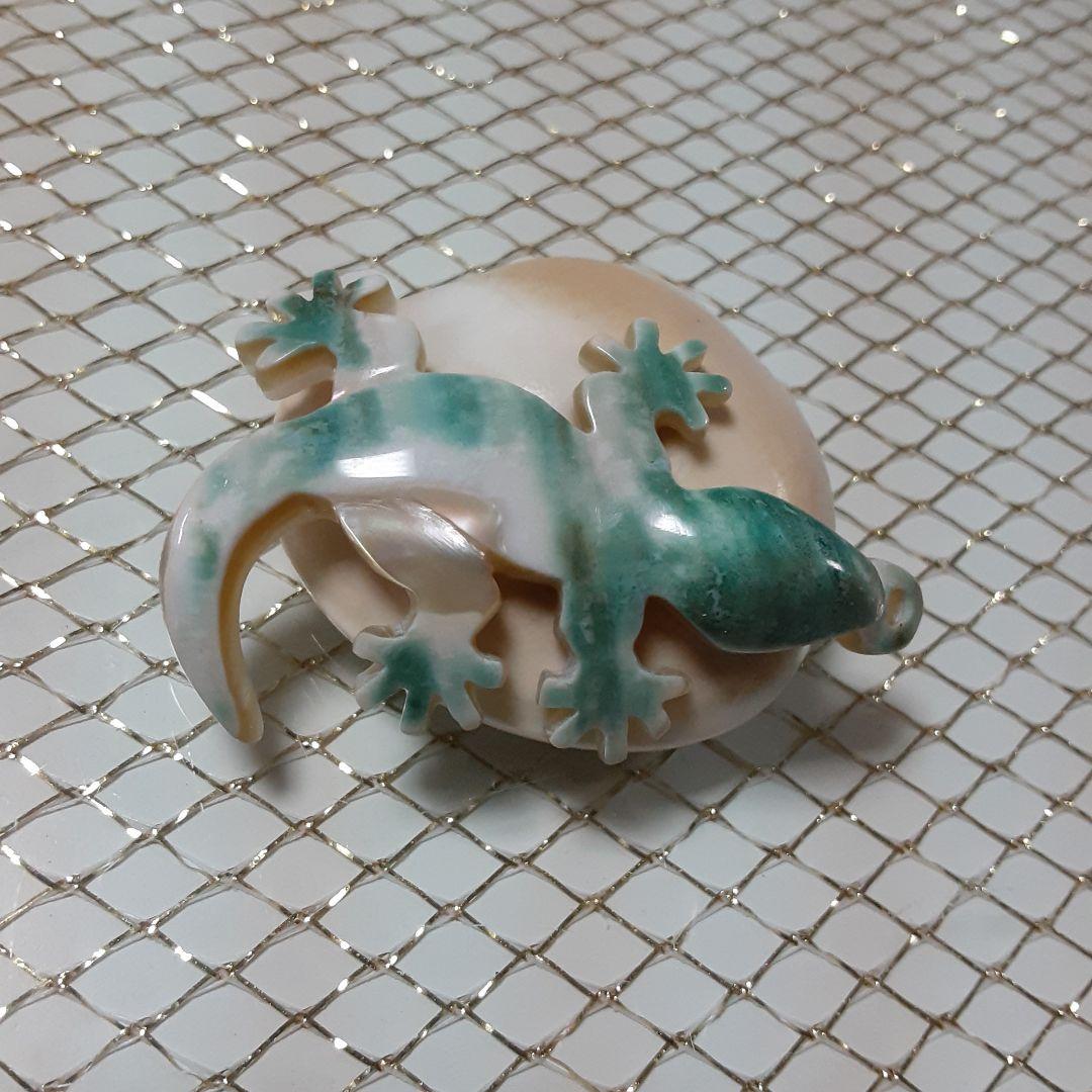 夜光貝　(ポチ様。お取引き中)『ヤモリ2点』ペンダント。