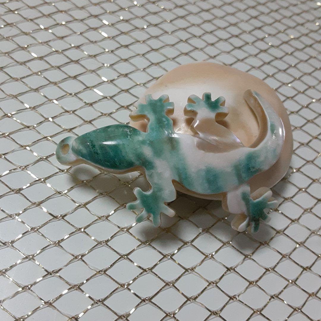 夜光貝　(ポチ様。お取引き中)『ヤモリ2点』ペンダント。