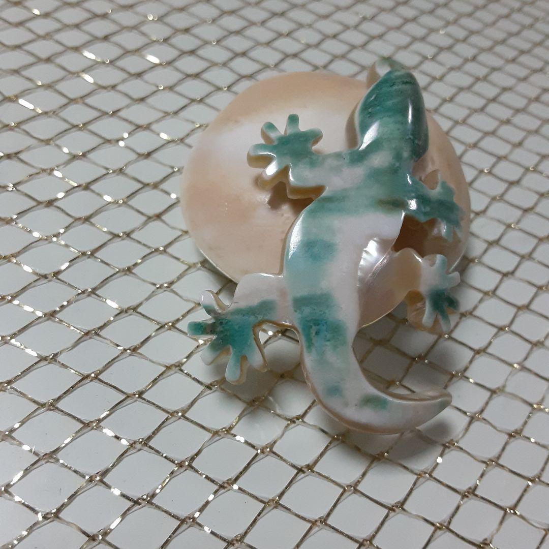 夜光貝　(ポチ様。お取引き中)『ヤモリ2点』ペンダント。