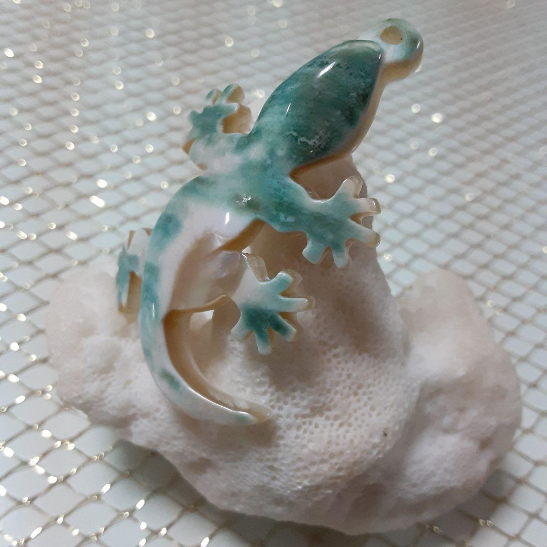 夜光貝　(ポチ様。お取引き中)『ヤモリ2点』ペンダント。