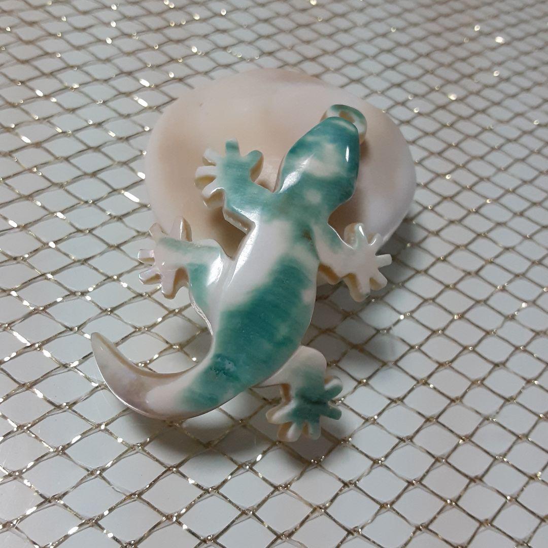 夜光貝　(ポチ様。お取引き中)『ヤモリ2点』ペンダント。