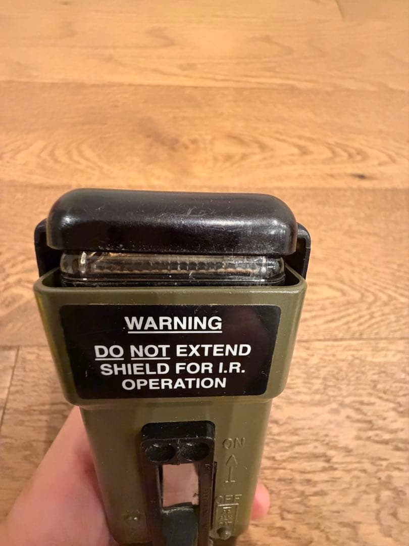 米軍実物 MS-2000M ストロボライト 救難マーカー動作確認済 ポーチ付