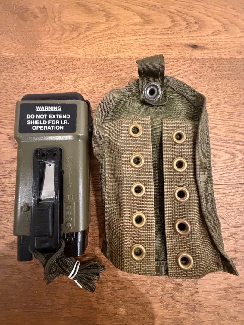 米軍実物 MS-2000M ストロボライト 救難マーカー動作確認済 ポーチ付