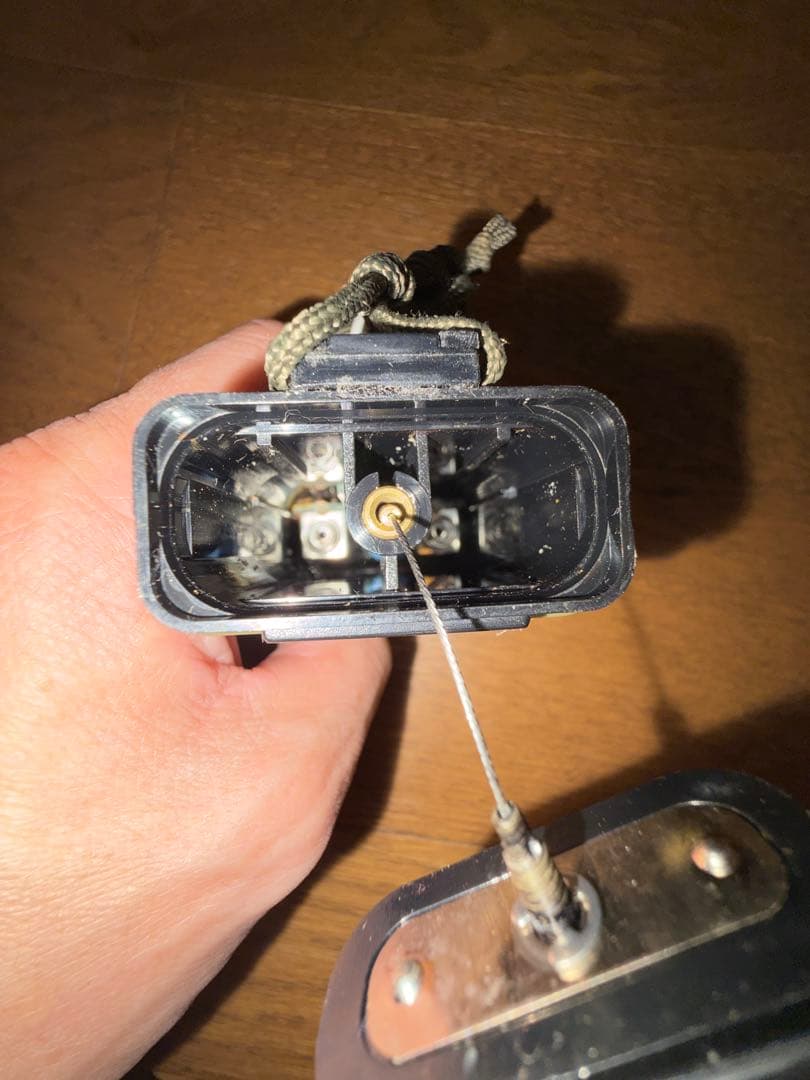 米軍実物 MS-2000M ストロボライト 救難マーカー動作確認済 ポーチ付