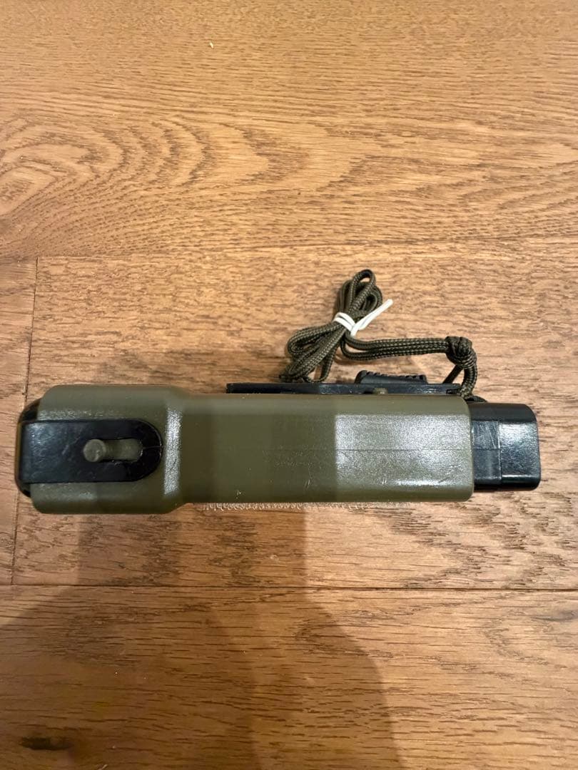 米軍実物 MS-2000M ストロボライト 救難マーカー動作確認済 ポーチ付