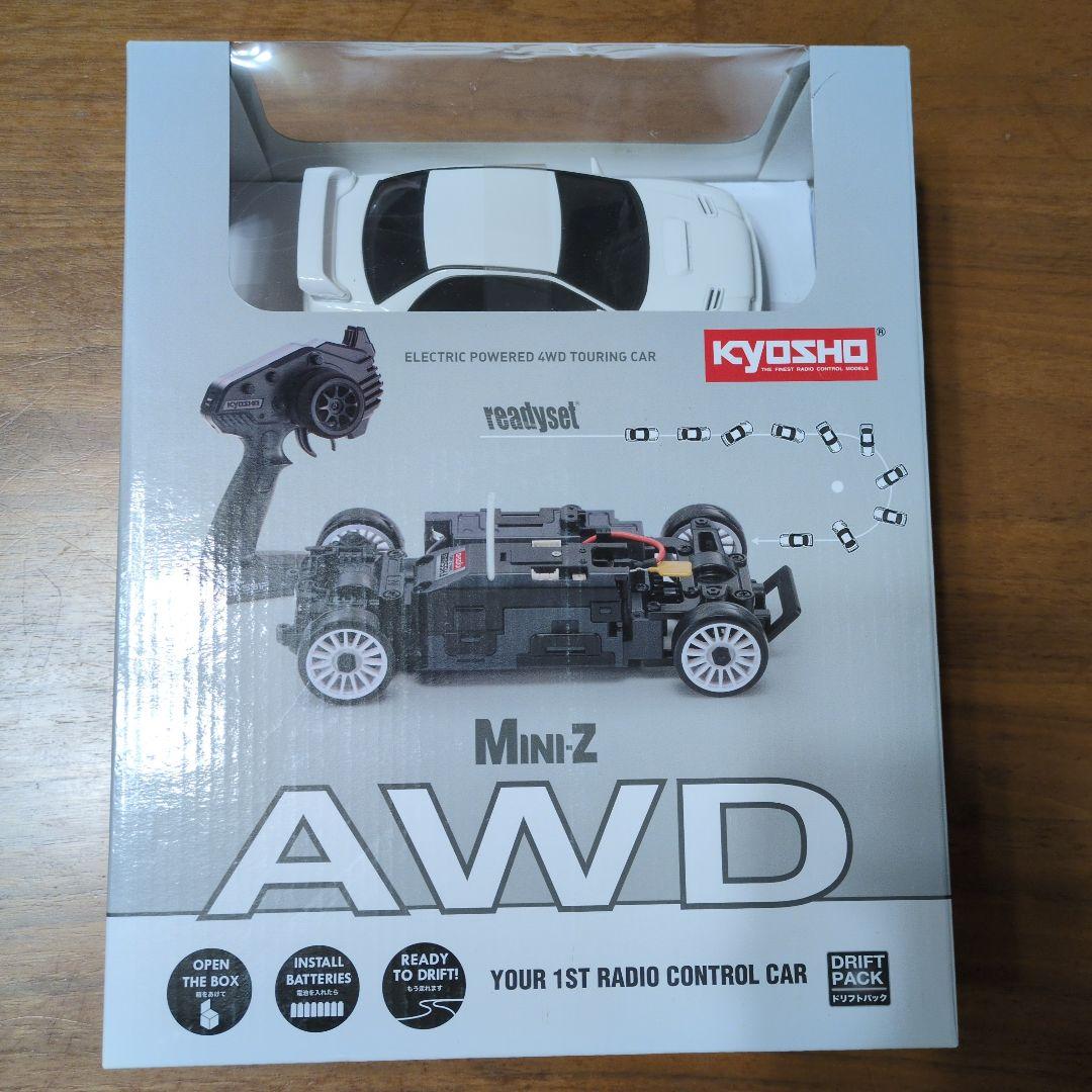 KYOSHO MINI-Z AWD スバル　インプレッサ　ホワイト　ミニッツ