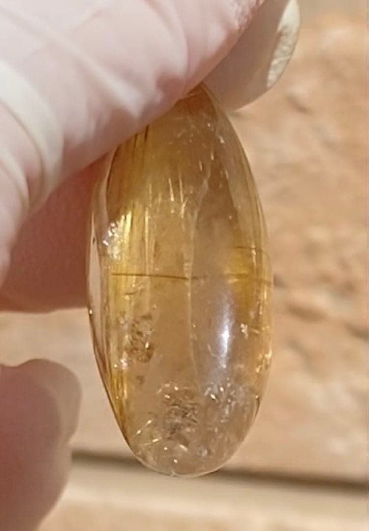 ゴールドタイチンルチルペンダント 高級品 天然石 金運の王様 レインボー光