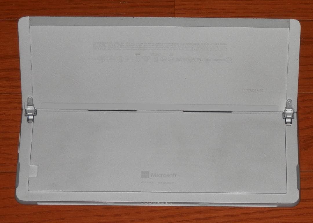 Windowsタブレット本体 MICROSOFT SURFACE GO model:1824