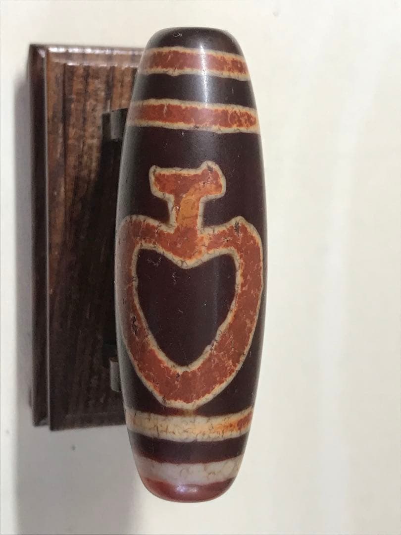 《激安最終価格‼️》老玉髄宝瓶天珠　約59×18mm