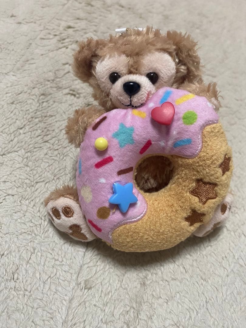 新品 ダッフィー フィルドウィズジョイ　ぬいぐるみバッジ 3点セット ドーナツ