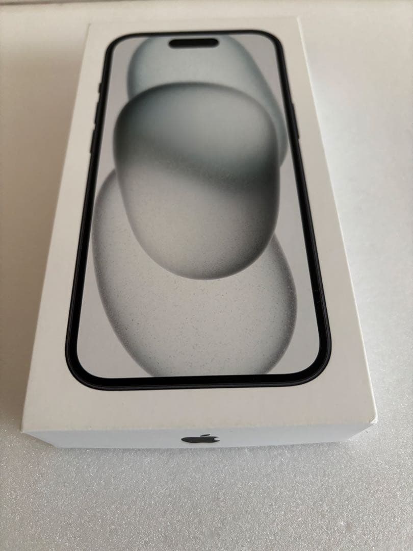 iPhone15ブラック 512GB バッテリー90% 本体