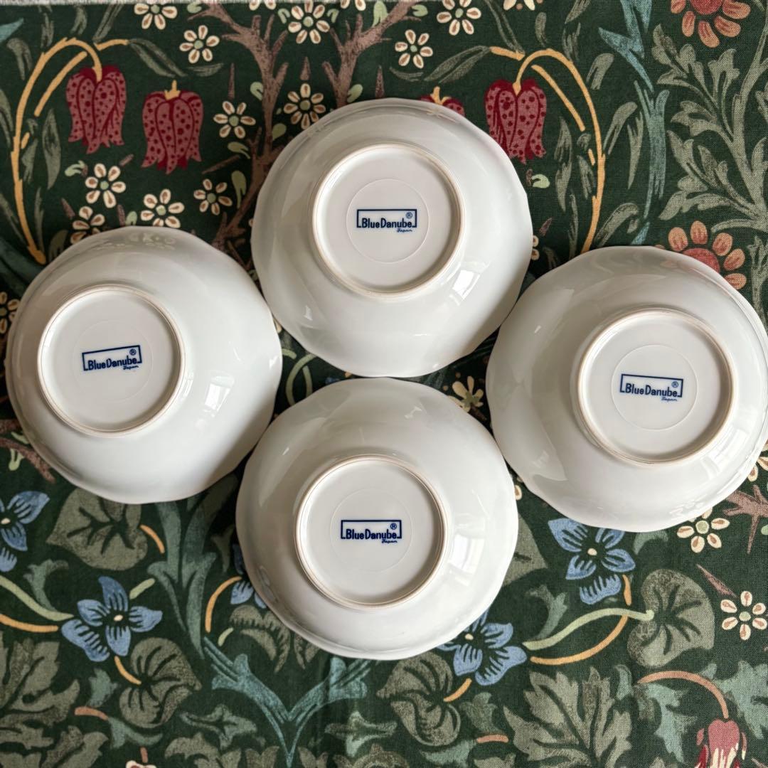 Blue Danube ブルーダニューブ　サラダボウル　スープボウル　 4枚