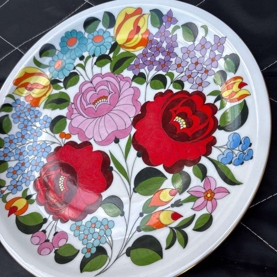 ハンガリー製　手描き　プレート　飾り　皿　カルチャ磁器