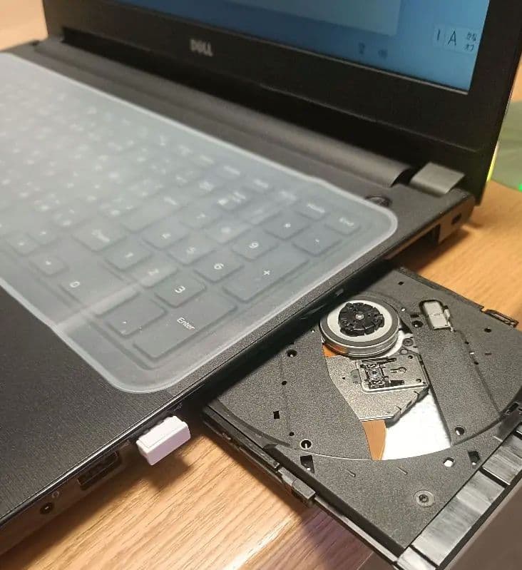 Windowsノート本体 Dell Vostro15 3558 8MB Windows11Up