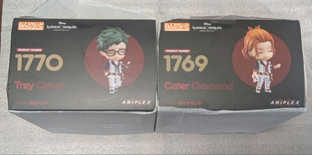 【未開封】ツイステ　ねんどろいど　トレイ　ケイト　特典缶バッジ付