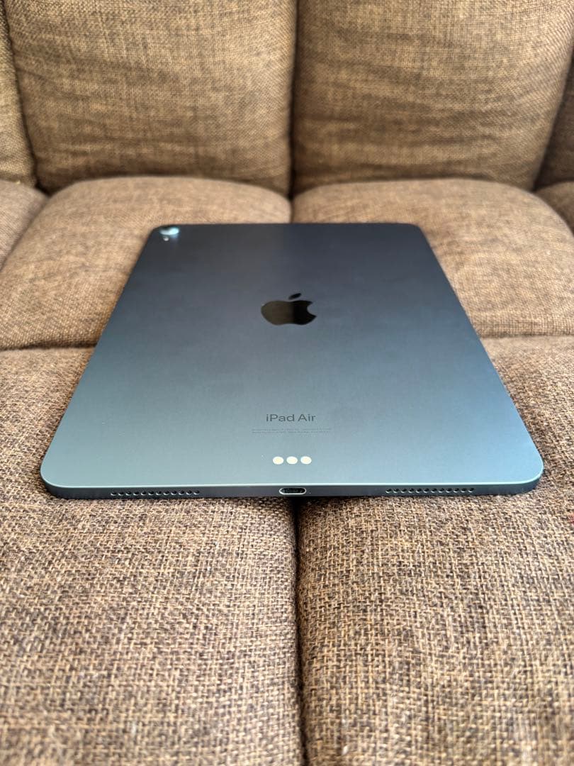 Apple iPad Air 5 (スペースグレー)