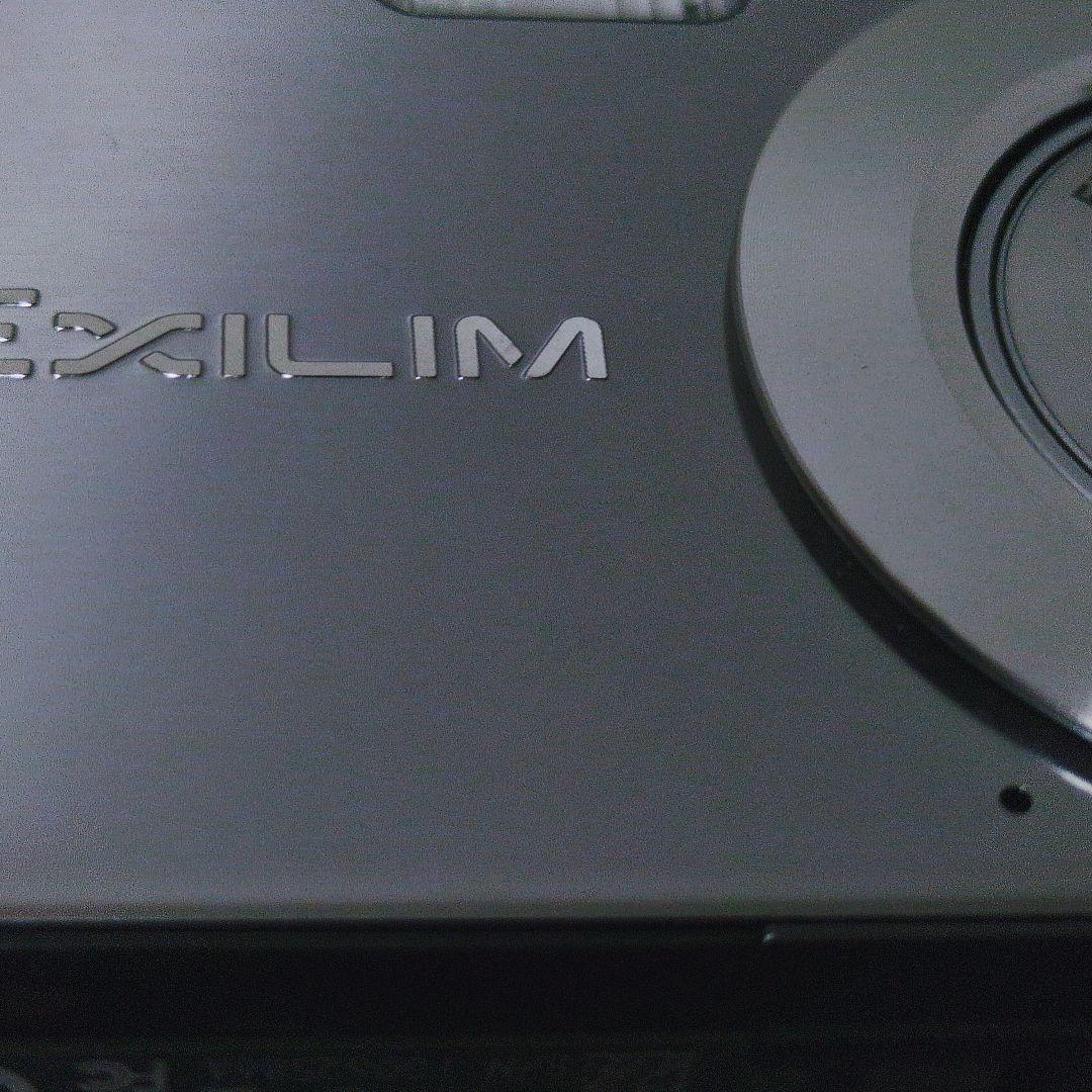 CASIO EXILIM EX-Z1 コンパクトデジタルカメラ シルバー