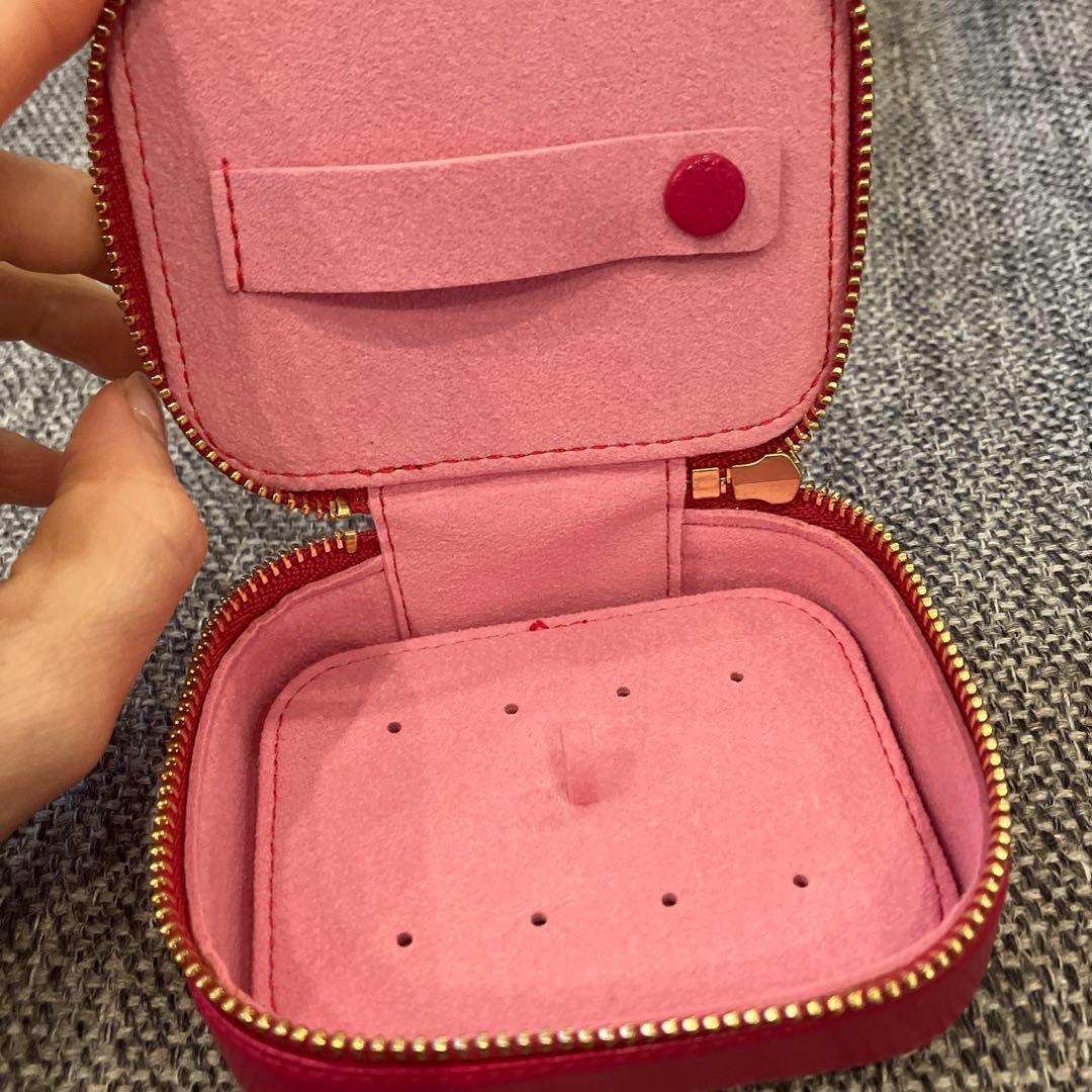 伊東屋　カラーチャート　アクセサリーケース