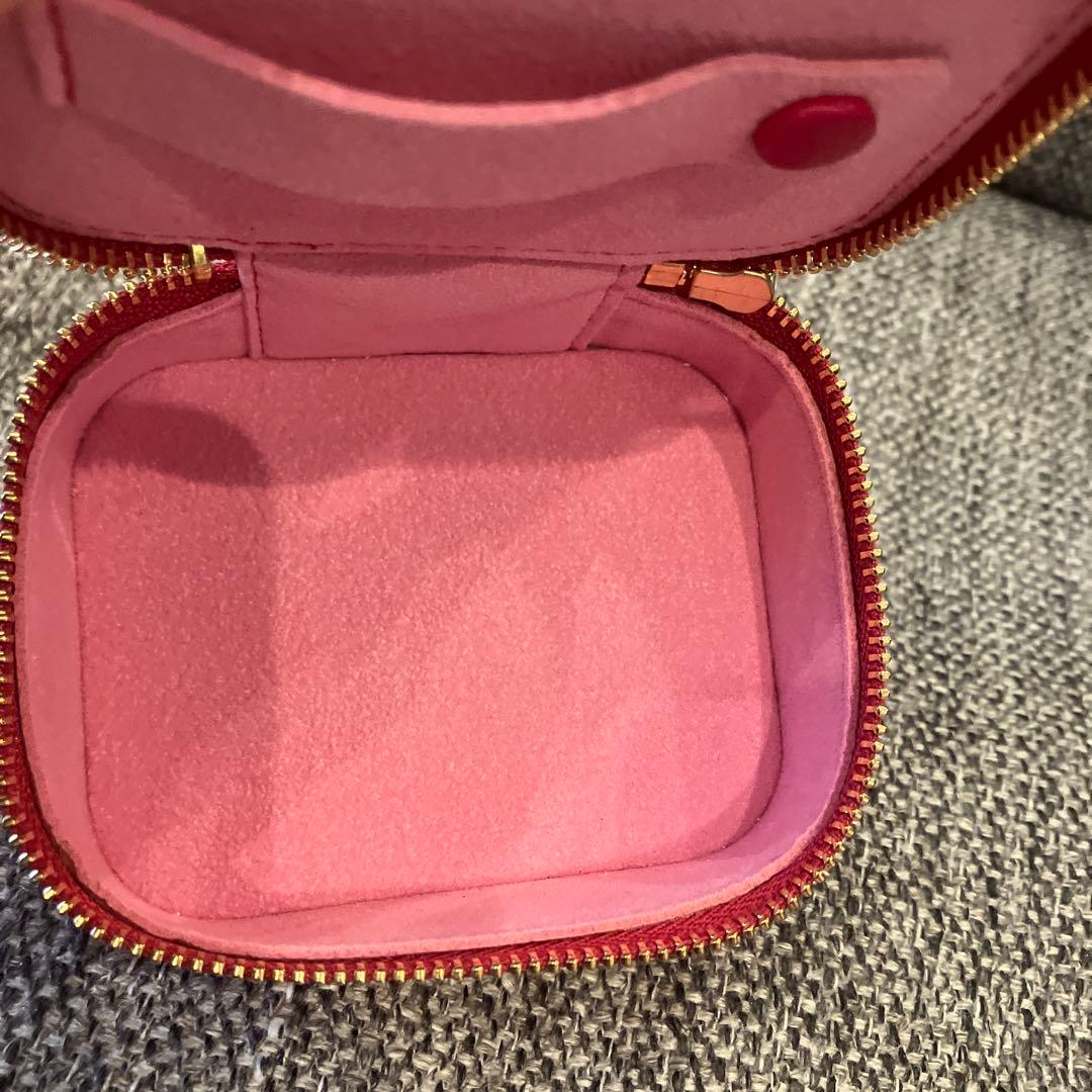 伊東屋　カラーチャート　アクセサリーケース