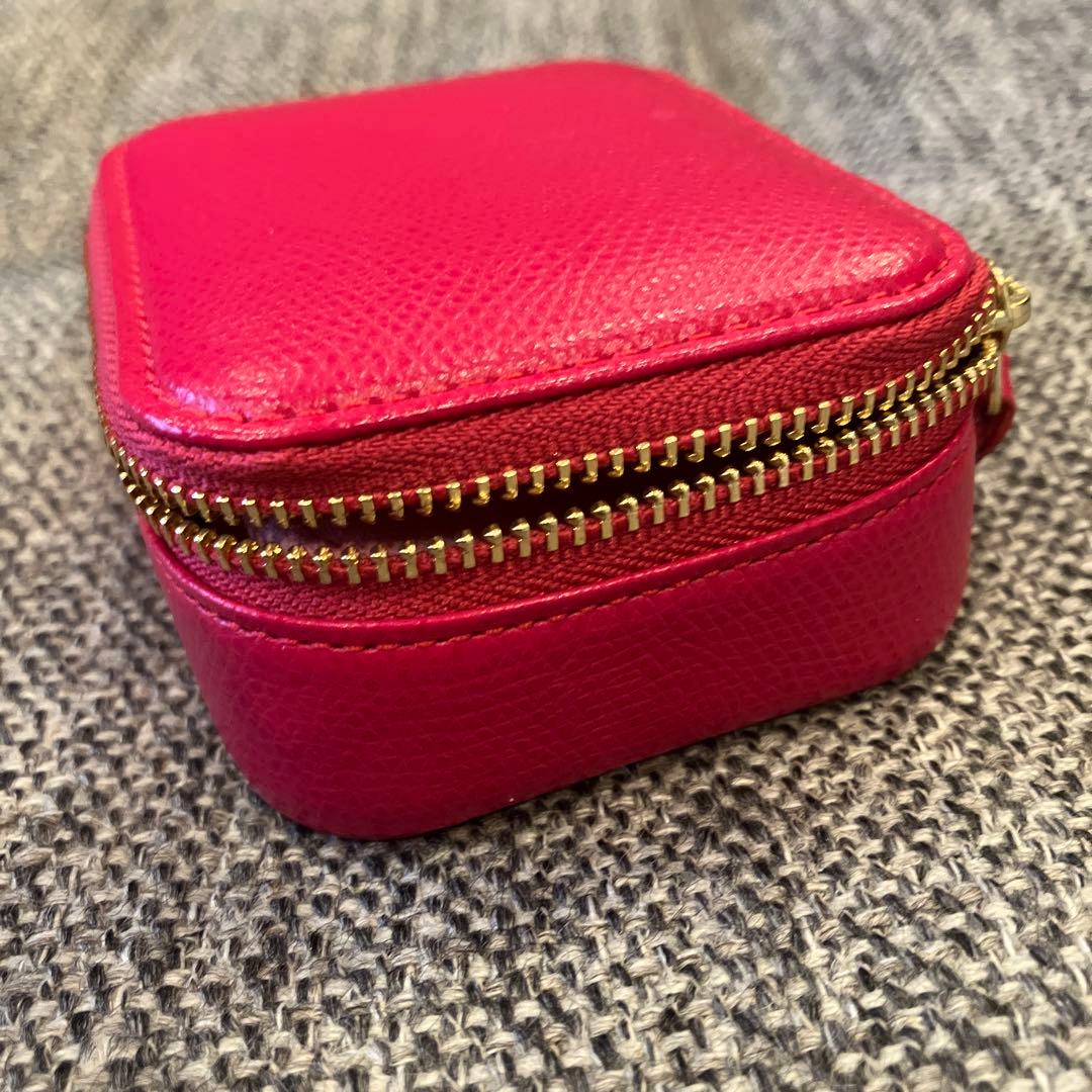 伊東屋　カラーチャート　アクセサリーケース