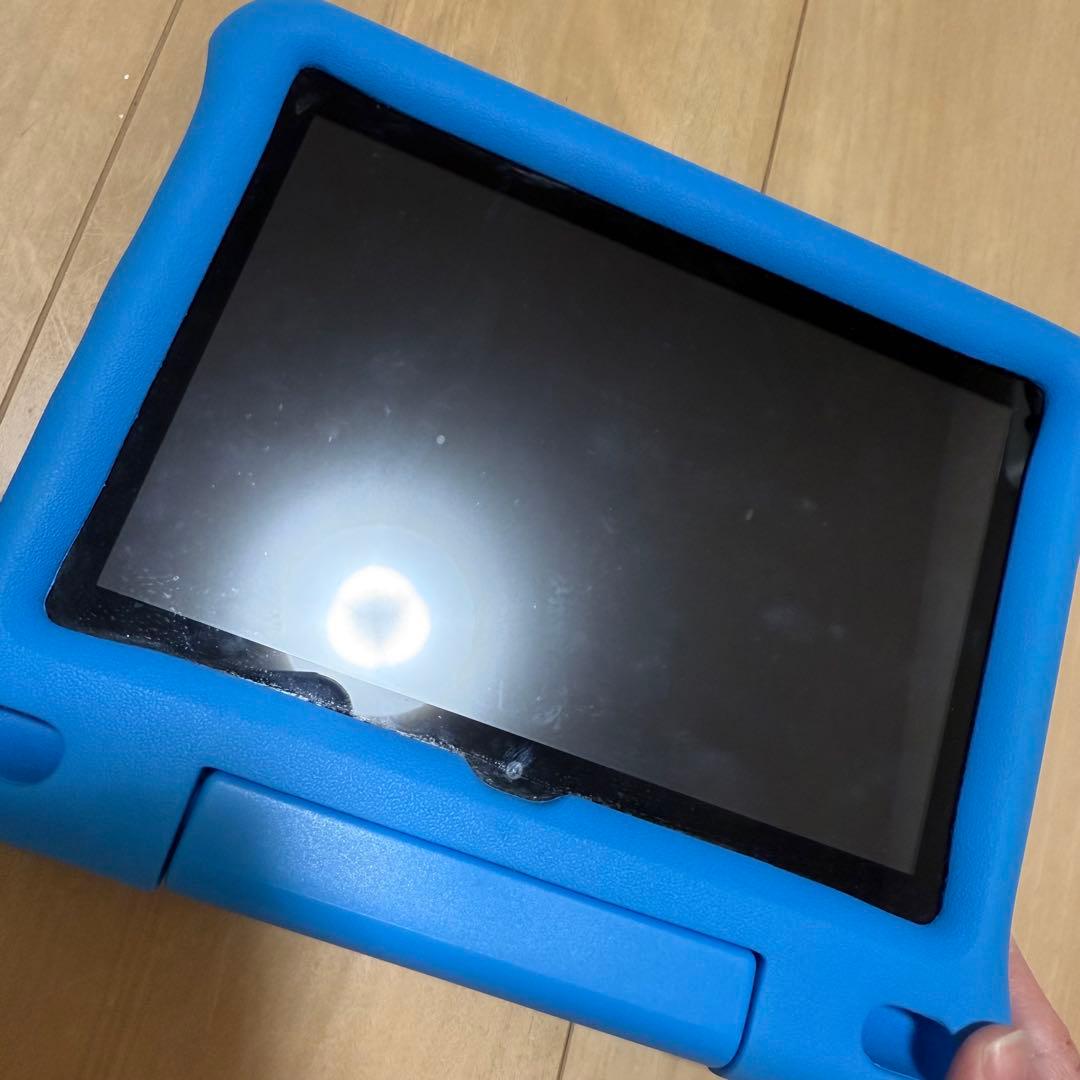 Amazonキッズタブレット　Fire HD 8 ブルー 32GB