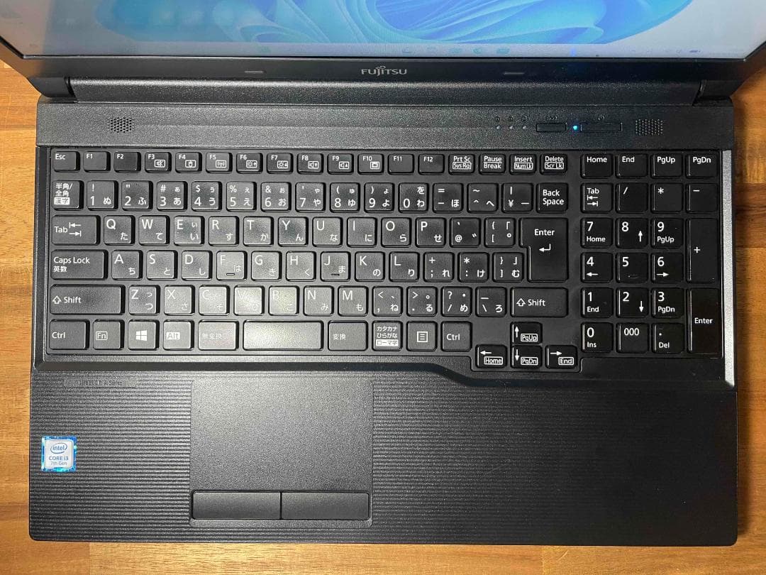 Win11 LIFEBOOK Office メモリ8GB SSD256GB