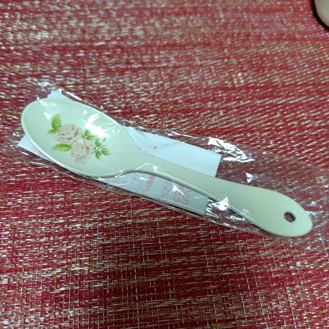 イマン　ダイアナローズ　ホーロー 木蓋角キャニスター　スプーンセット