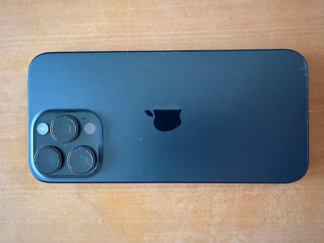 Apple iPhone 16 Pro Max スペースブラック