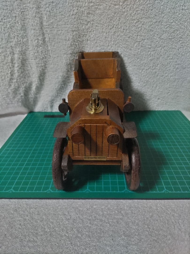 木製クラッシックカー ライター灰皿 オブジェ