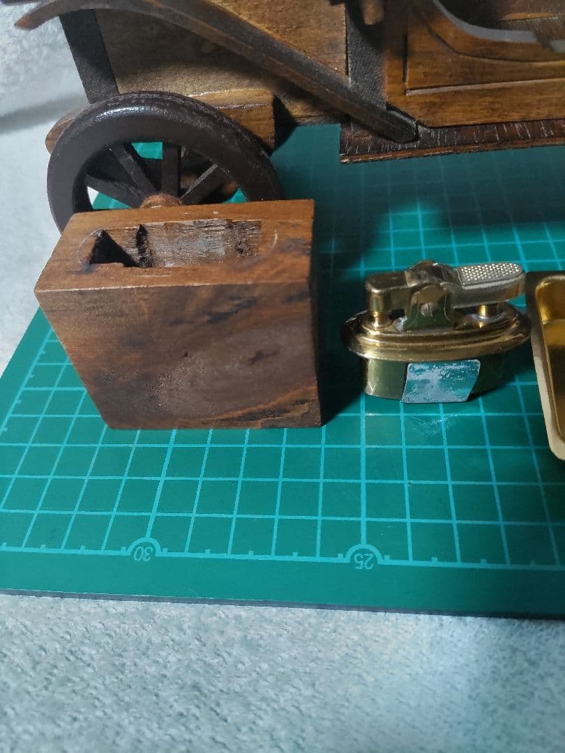 木製クラッシックカー ライター灰皿 オブジェ