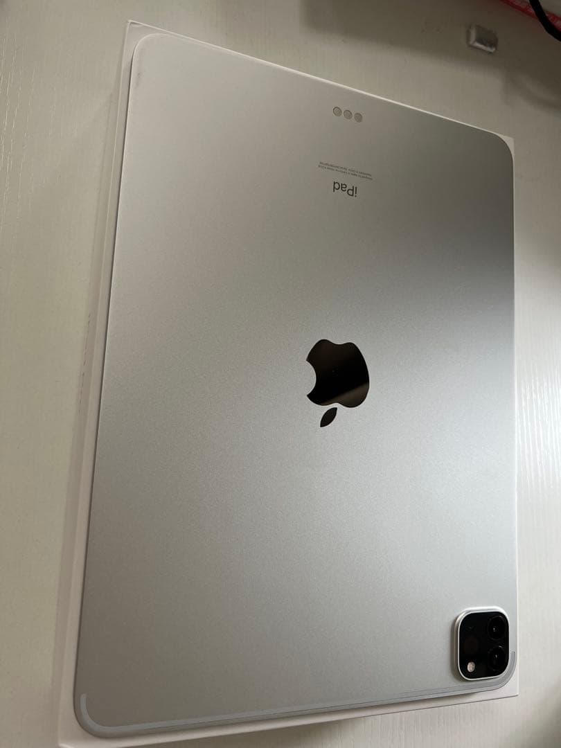 iPad Pro 2020 第二世代　128G シルバー